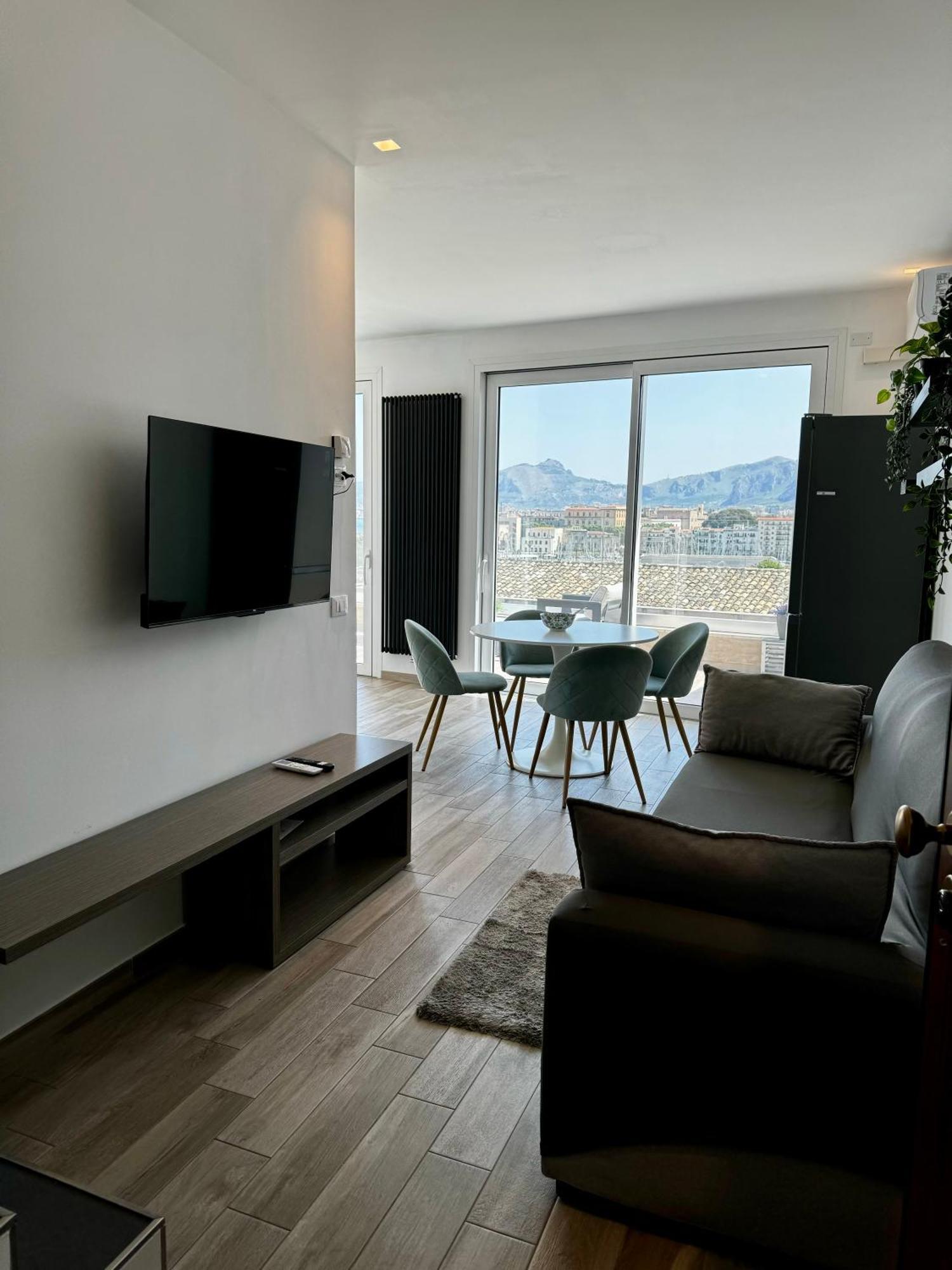 Palermo Inn Marina Exclusive View Экстерьер фото