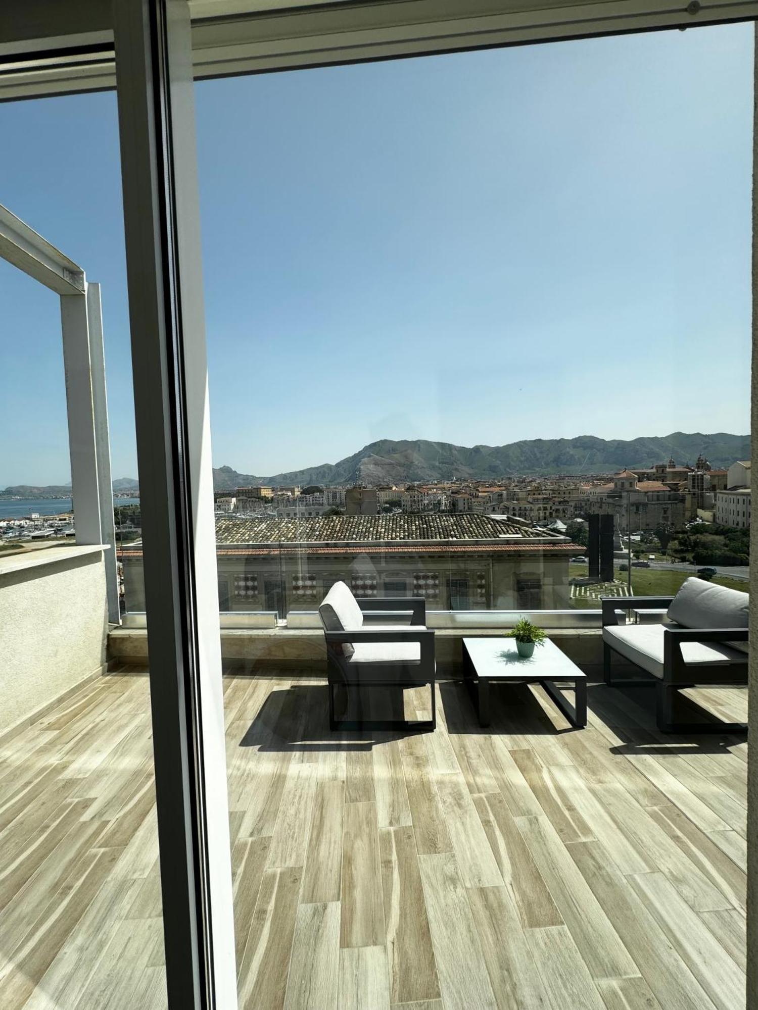 Palermo Inn Marina Exclusive View Экстерьер фото