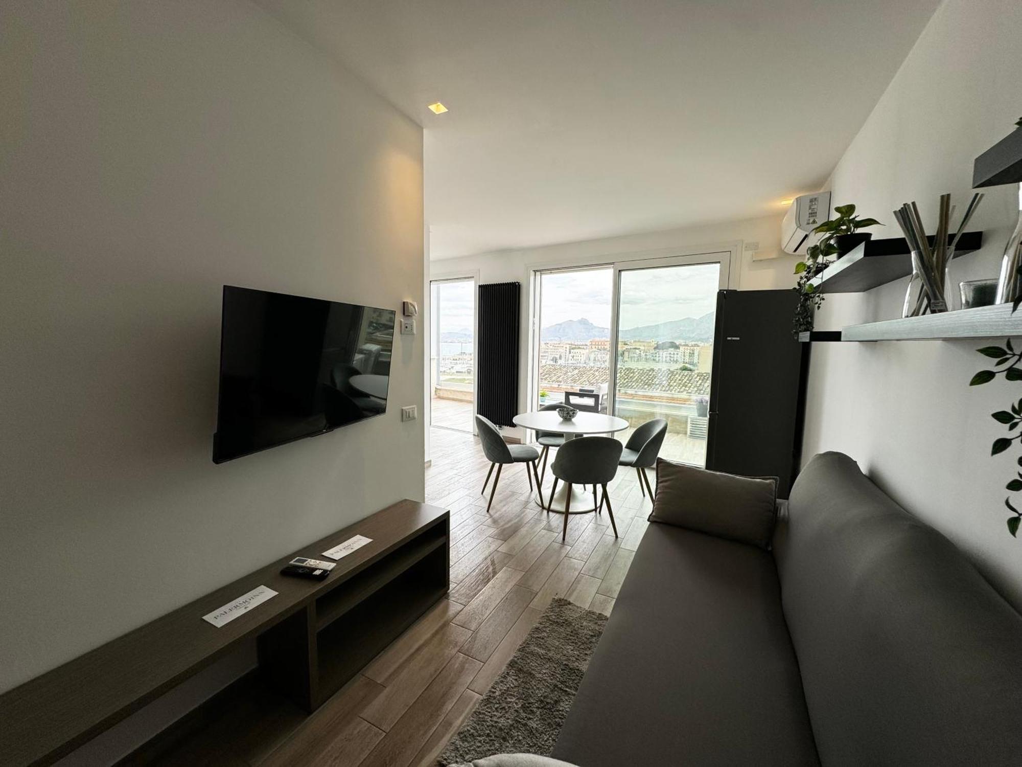 Palermo Inn Marina Exclusive View Экстерьер фото