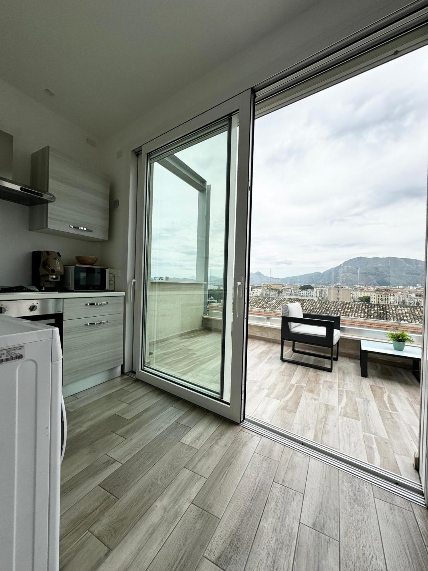 Palermo Inn Marina Exclusive View Экстерьер фото