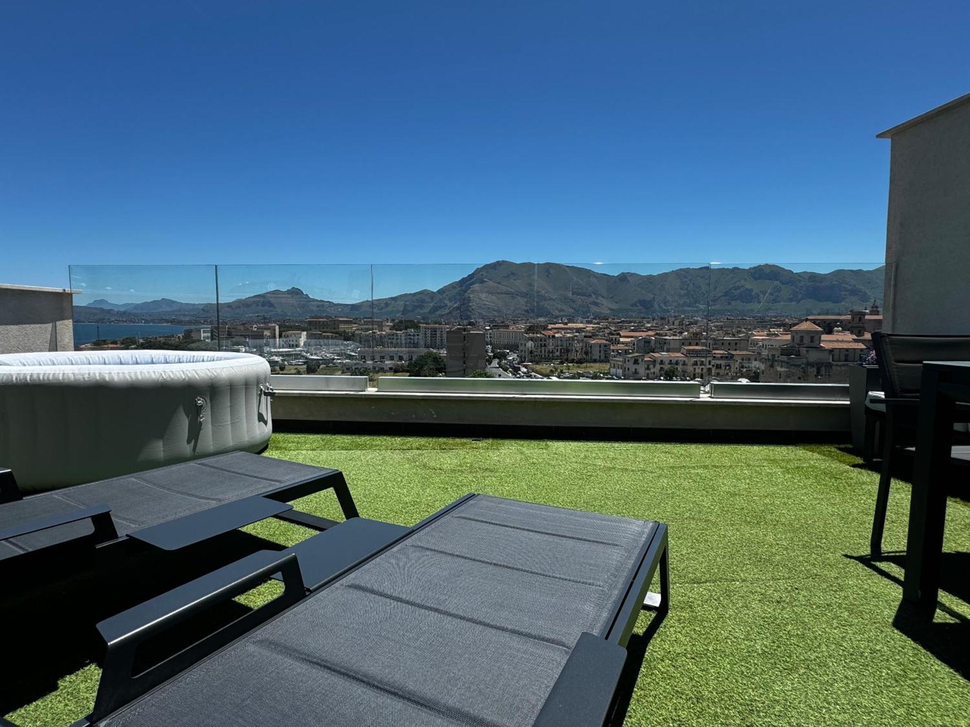 Palermo Inn Marina Exclusive View Экстерьер фото