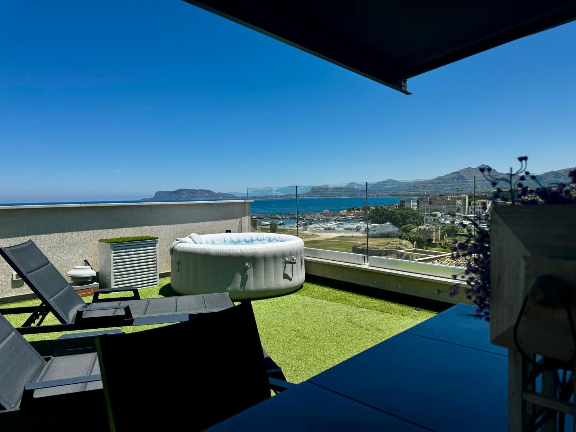 Palermo Inn Marina Exclusive View Экстерьер фото