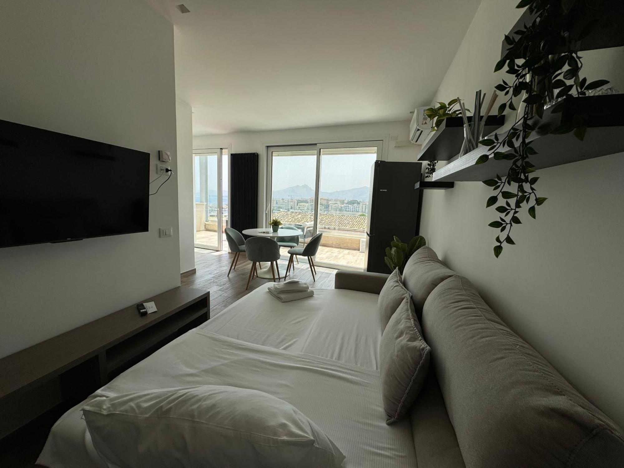 Palermo Inn Marina Exclusive View Экстерьер фото